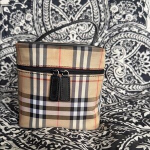 Burbeberry canvas vanity case bag